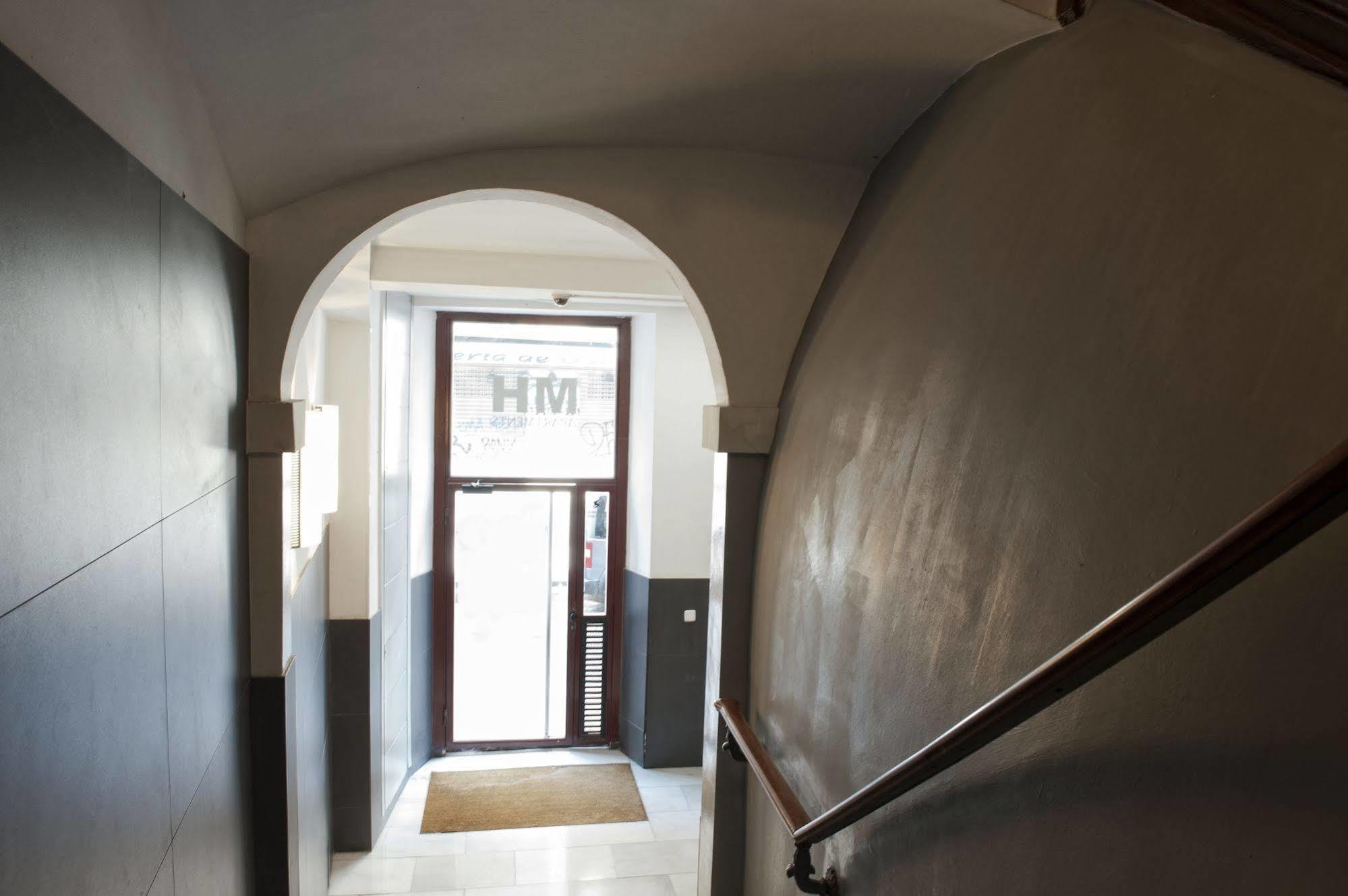 Mh Liceo Apartment Barcelona